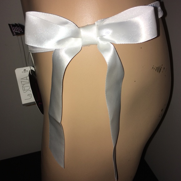 La Senza Mesh Bridal Thong Medium Bride To Be NWT - Picture 5 of 5